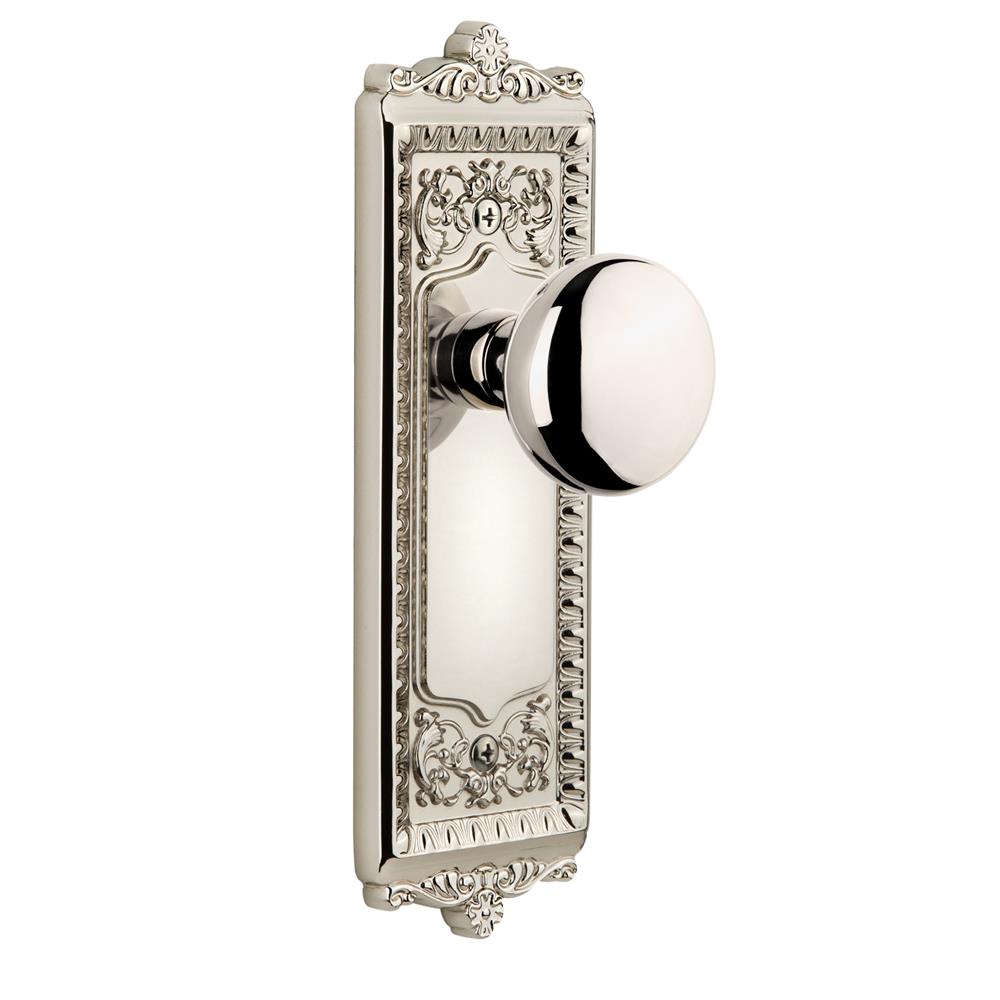 Grandeur by Nostalgic Warehouse WINFAV Complete Passage Set Without Keyhole - Windsor Plate with Fifth Avenue Knob in Polished Nickel